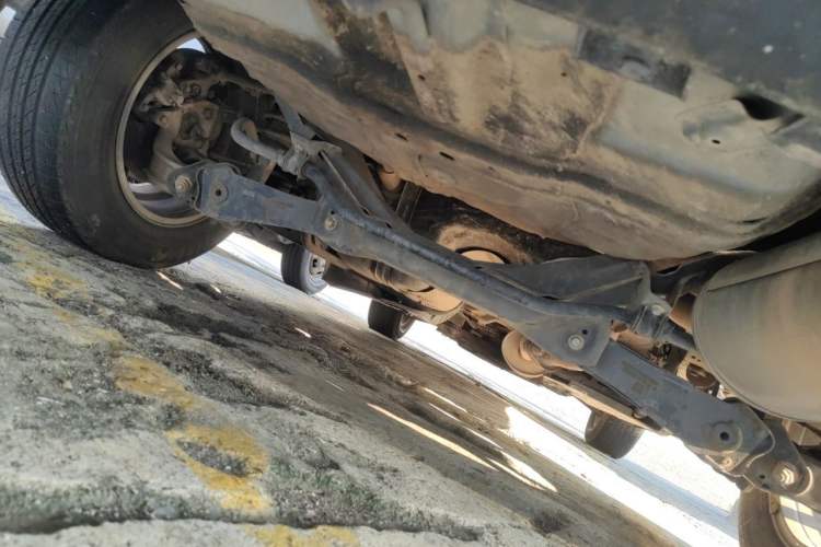 Used Haval M6 2018 1.5T DCT Two-Wheel Drive Elite Model Chassis Rear