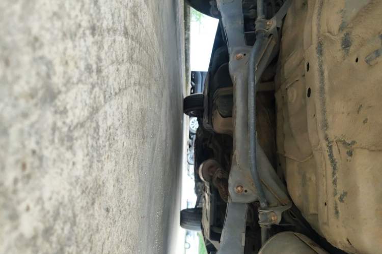 Used Haval M6 2018 Revised Version 1.5T DCT Two-Wheel Drive Elite Edition Chassis Rear