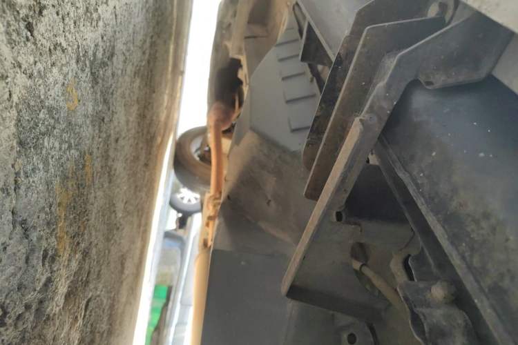 Used Haval M6 2018 1.5T DCT Two-Wheel Drive Elite Model Chassis Rear Left