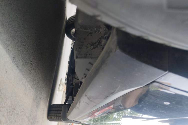 Used Haval M6 2018 Revised Version 1.5T DCT Two-Wheel Drive Urban Style Chassis Rear Right