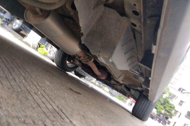 Used Haval M6 2018 1.5T Manual Two-Wheel Drive Elite Model Chassis Rear Right