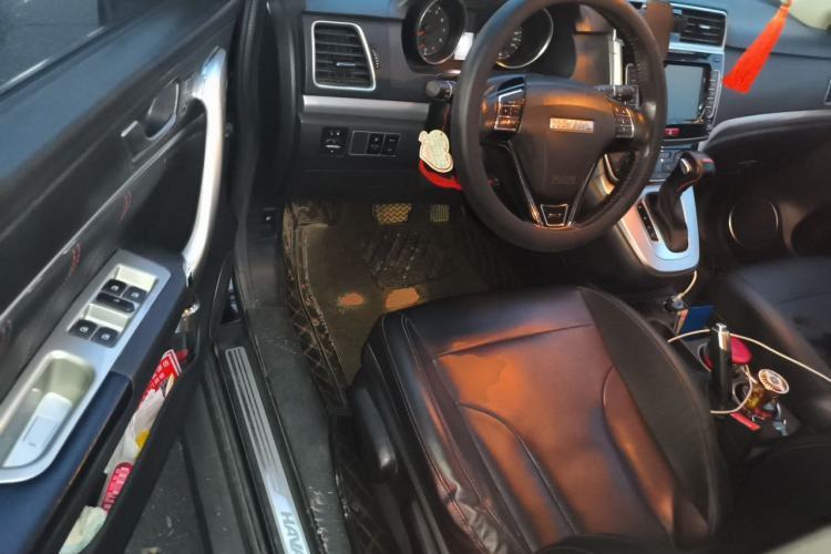 Used Haval M6 2018 Revised Version 1.5T DCT Two-Wheel Drive Elite Edition Driver Seat