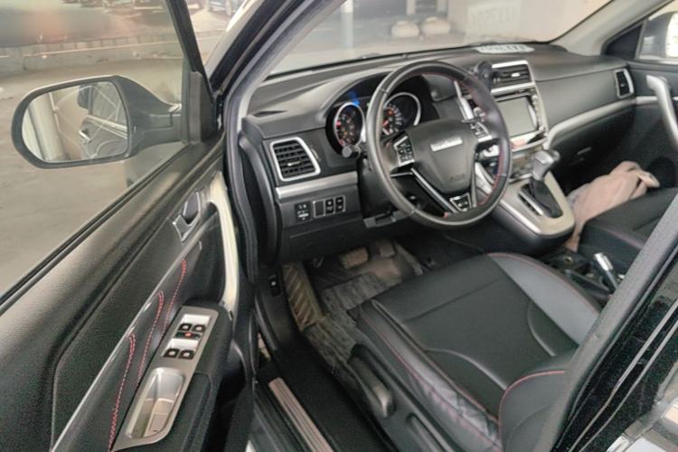 Used Haval M6 2018 Revised Version 1.5T DCT Two-Wheel Drive Elite Edition Driver Seat