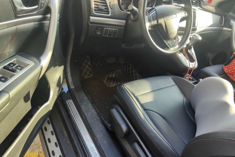 Used Haval M6 2018 1.5T DCT Two-Wheel Drive Elite Model Driver Seat