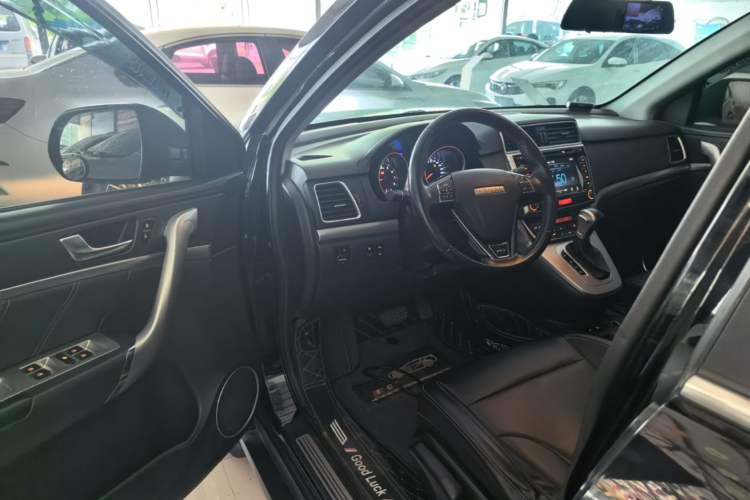 Used Haval M6 2018 Revised Version 1.5T DCT Two-Wheel Drive Elite Edition Driver Seat