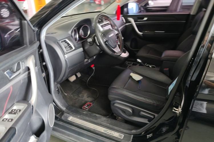 Used Haval M6 2018 1.5T DCT Two-Wheel Drive Elite Model Driver Seat