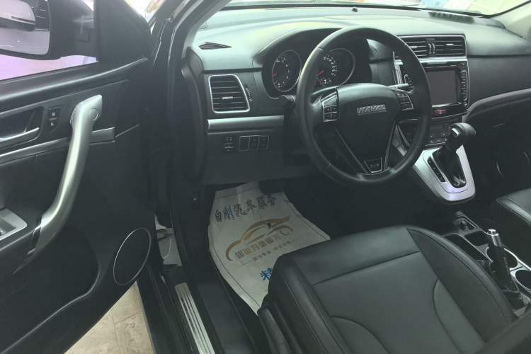 Used Haval M6 2018 Revised Version 1.5T DCT Two-Wheel Drive Elite Edition Driver Seat
