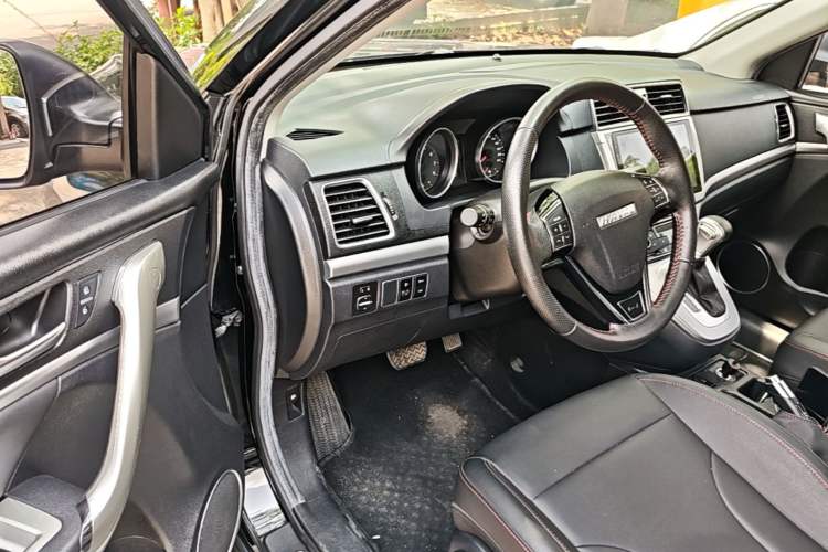 Used Haval M6 2018 Revised Version 1.5T DCT Two-Wheel Drive Elite Edition Driver Seat