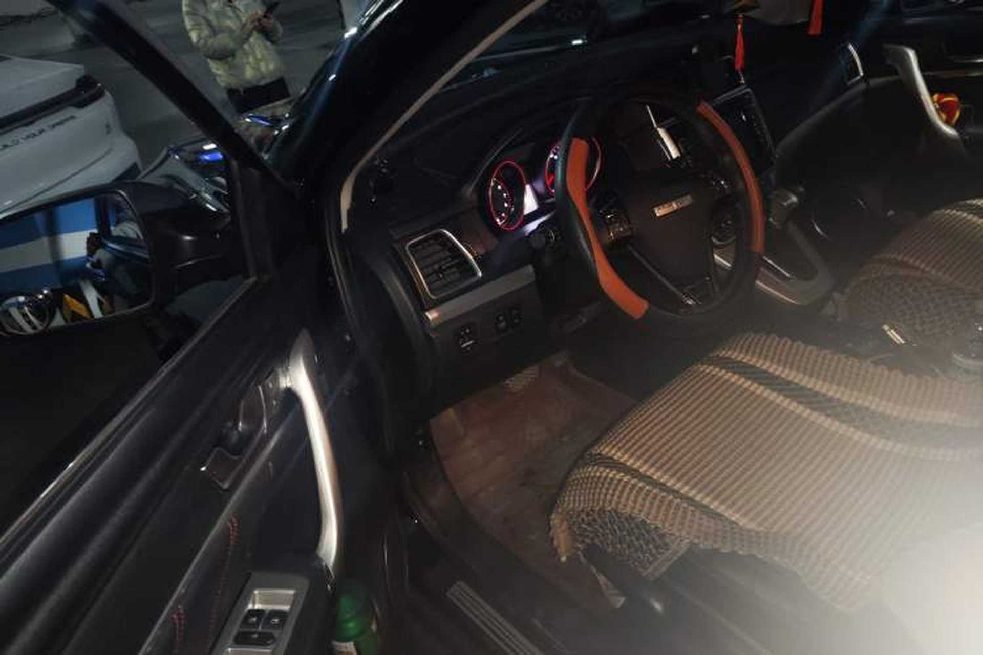 Used Haval M6 2018 1.5T DCT Two-Wheel Drive Elite Model Driver Seat