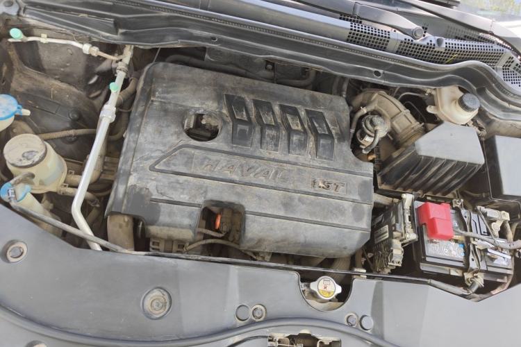 Used Haval M6 2018 1.5T Manual Two-Wheel Drive Urban Model Engine Bay