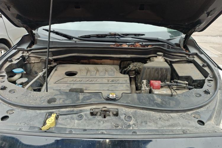 Used Haval M6 2018 Revised Version 1.5T DCT Two-Wheel Drive Elite Edition Engine Bay