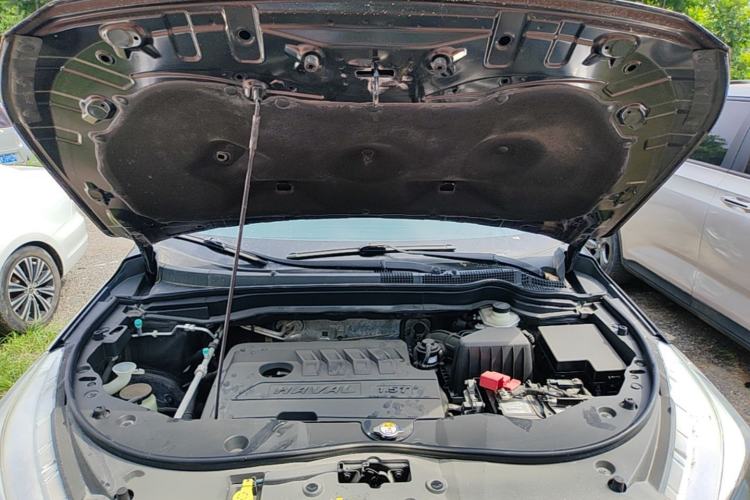 Used Haval M6 2018 1.5T Manual Two-Wheel Drive Elite Model Engine Bay
