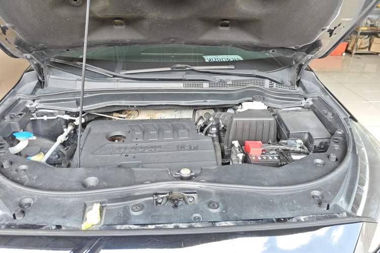 Used Haval M6 2018 Revised Version 1.5T DCT Two-Wheel Drive Elite Edition Engine Bay