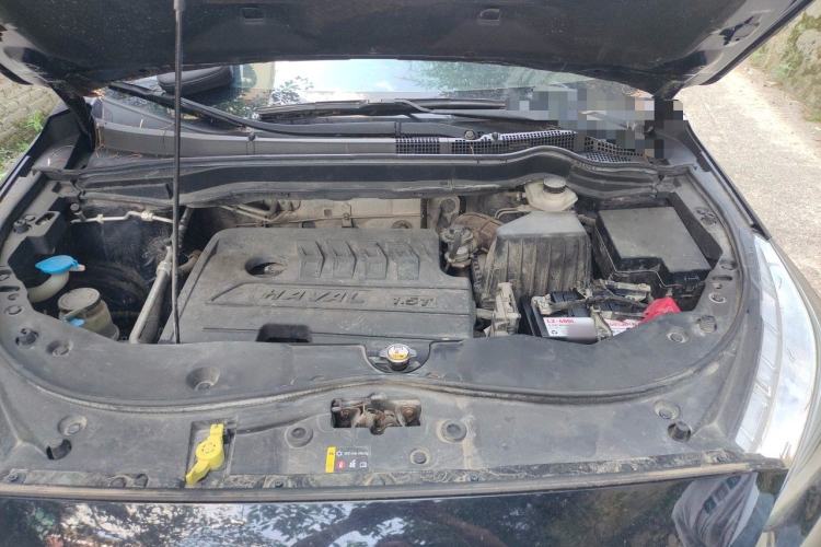 Used Haval M6 2018 1.5T Manual Two-Wheel Drive Elite Model Engine Bay