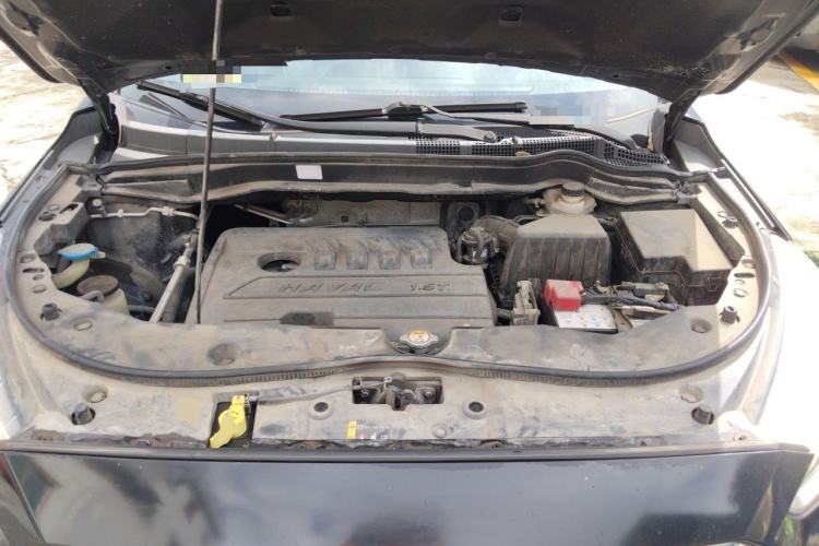 Used Haval M6 2018 1.5T Manual Two-Wheel Drive Elite Model Engine Bay