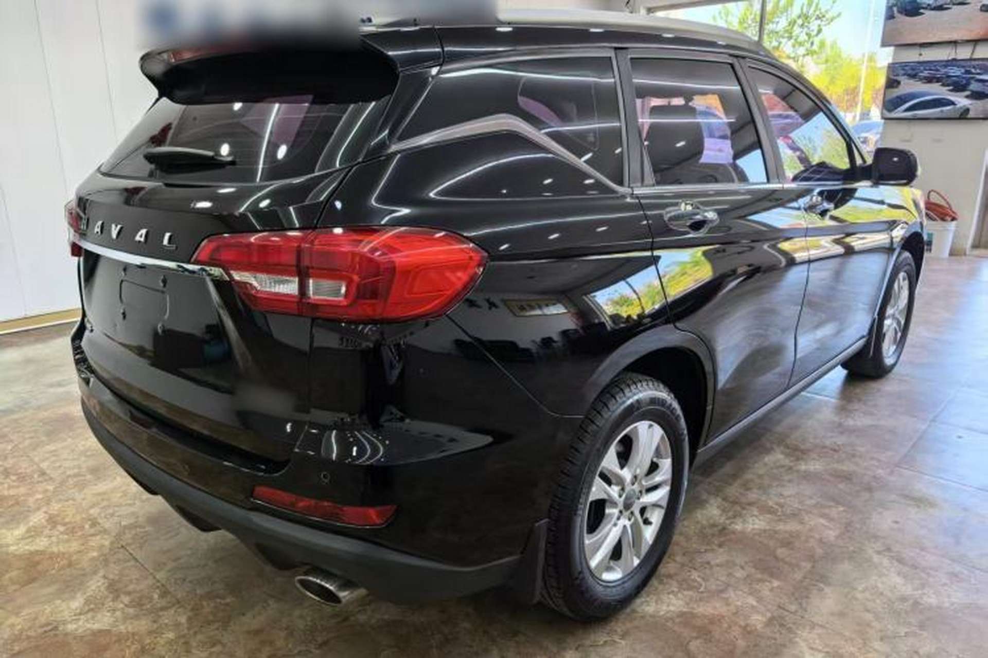 Used Haval M6 2018 Revised Version 1.5T DCT Two-Wheel Drive Elite Edition Exterior 3