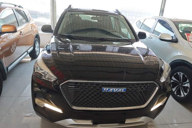 Used Haval M6 2018 Revised Version 1.5T DCT Two-Wheel Drive Urban Style Front