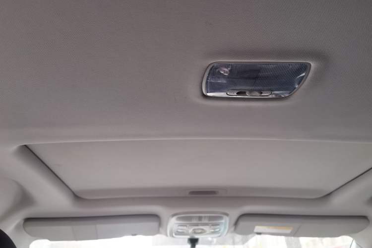 Used Haval M6 2018 1.5T Manual Two-Wheel Drive Elite Model Headliner