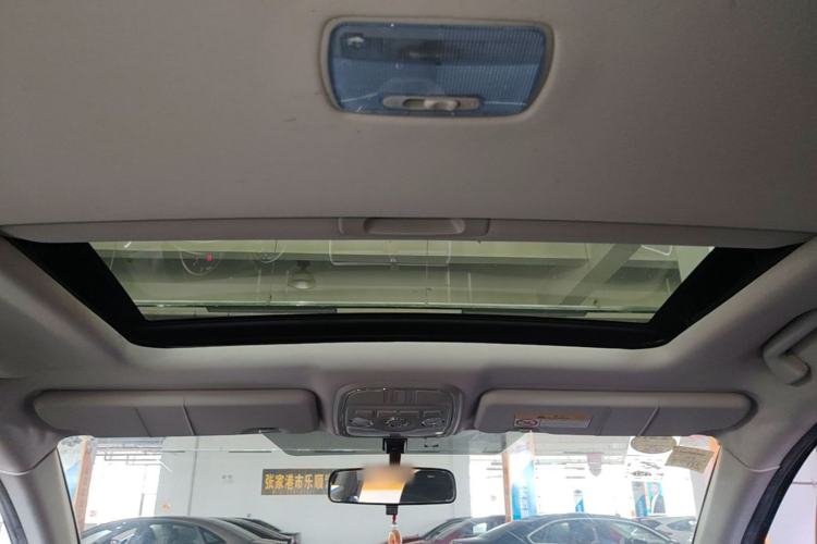 Used Haval M6 2018 1.5T DCT Two-Wheel Drive Elite Model Headliner