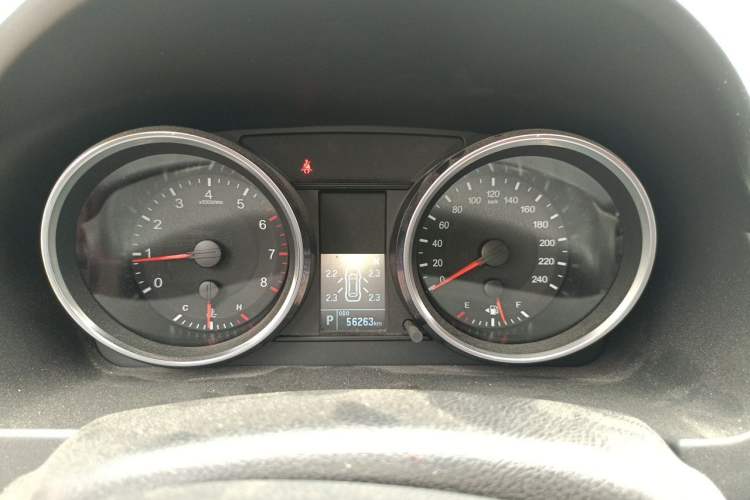 Used Haval M6 2018 Revised Version 1.5T DCT Two-Wheel Drive Elite Edition Instrument Cluster