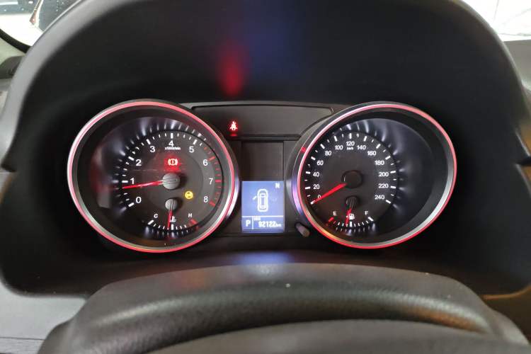 Used Haval M6 2018 Revised Version 1.5T DCT Two-Wheel Drive Urban Style Instrument Cluster