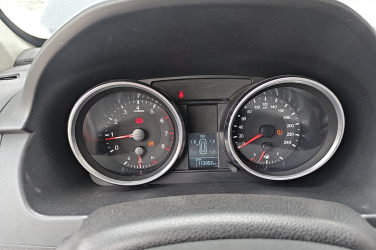 Used Haval M6 2018 1.5T Manual Two-Wheel Drive Elite Model Instrument Cluster