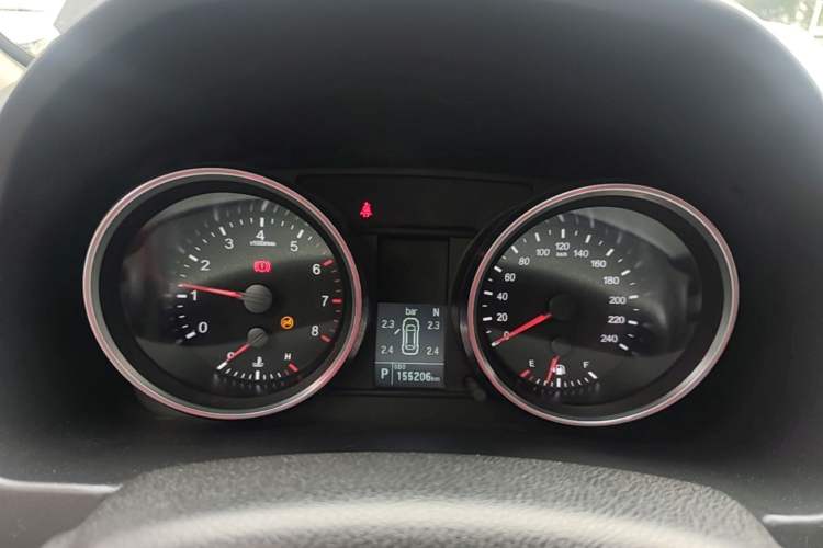 Used Haval M6 2018 Revised Version 1.5T DCT Two-Wheel Drive Elite Edition Instrument Cluster