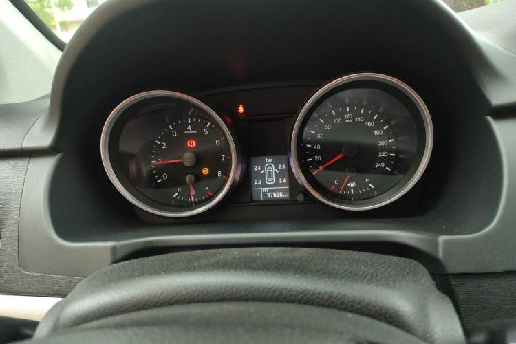 Used Haval M6 2018 1.5T Manual Two-Wheel Drive Elite Model Instrument Cluster