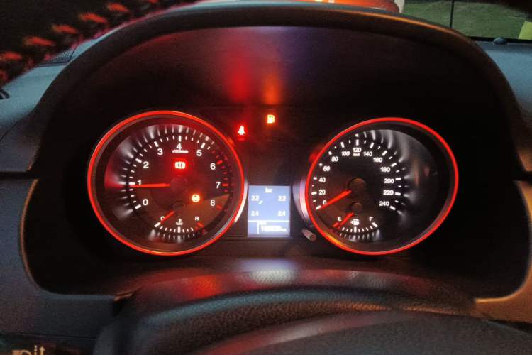 Used Haval M6 2018 1.5T Manual Two-Wheel Drive Elite Model Instrument Cluster