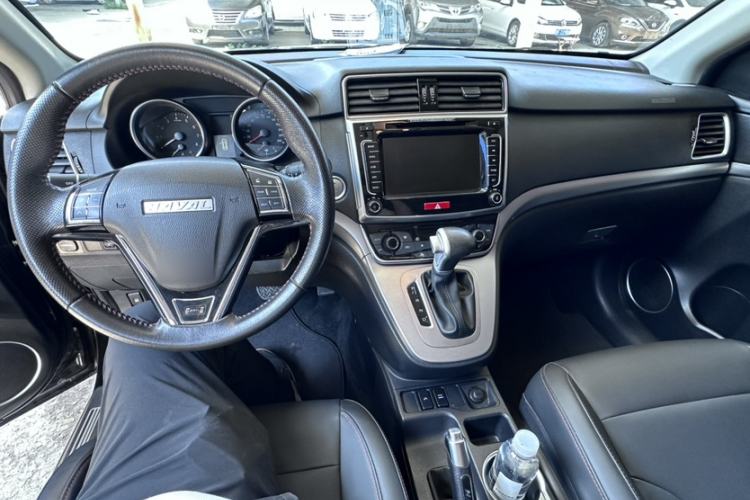 Used Haval M6 2018 Revised Version 1.5T DCT Two-Wheel Drive Elite Edition Interior 2
