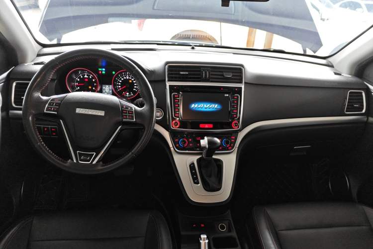 Used Haval M6 2018 Revised Version 1.5T DCT Two-Wheel Drive Elite Edition Interior 2