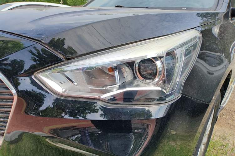 Used Haval M6 2018 1.5T Manual Two-Wheel Drive Elite Model Left Front Headlight