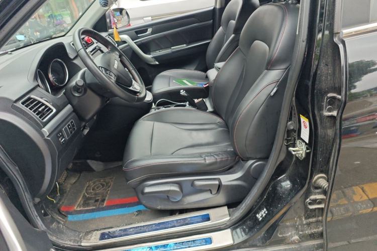 Used Haval M6 2018 Revised Version 1.5T DCT Two-Wheel Drive Elite Edition Left Front Seat