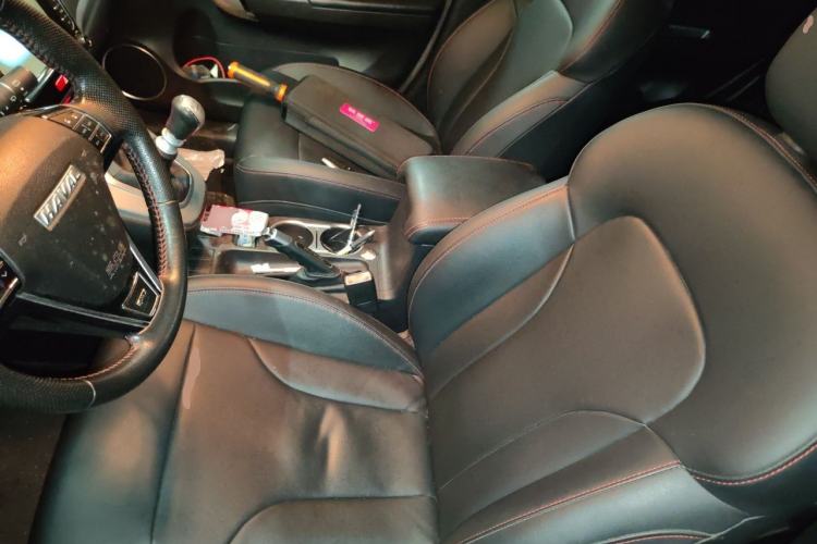 Used Haval M6 2018 1.5T Manual Two-Wheel Drive Elite Model Left Front Seat