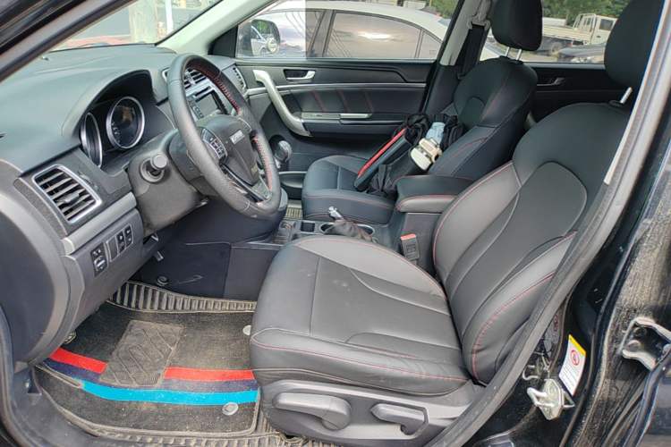 Used Haval M6 2018 1.5T Manual Two-Wheel Drive Elite Model Left Front Seat