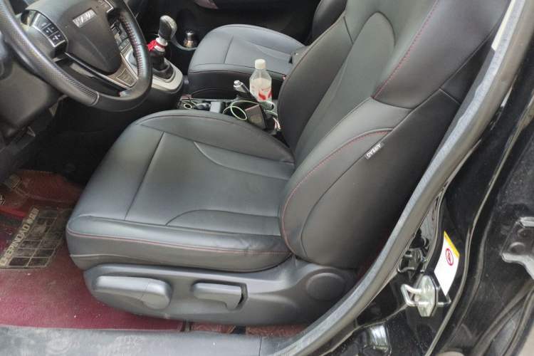 Used Haval M6 2018 1.5T Manual Two-Wheel Drive Elite Model Left Front Seat