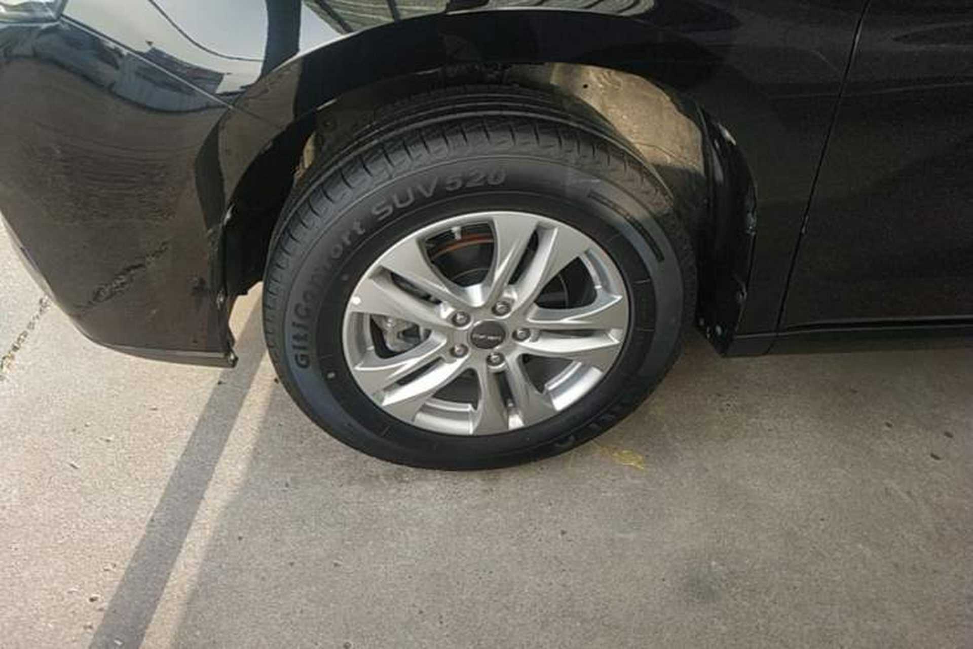 Used Haval M6 2018 Revised Version 1.5T DCT Two-Wheel Drive Elite Edition Left Front Wheel Hub
