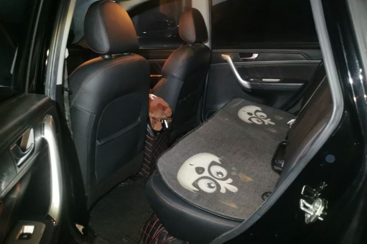 Used Haval M6 2018 1.5T Manual Two-Wheel Drive Elite Model Left Rear Seat