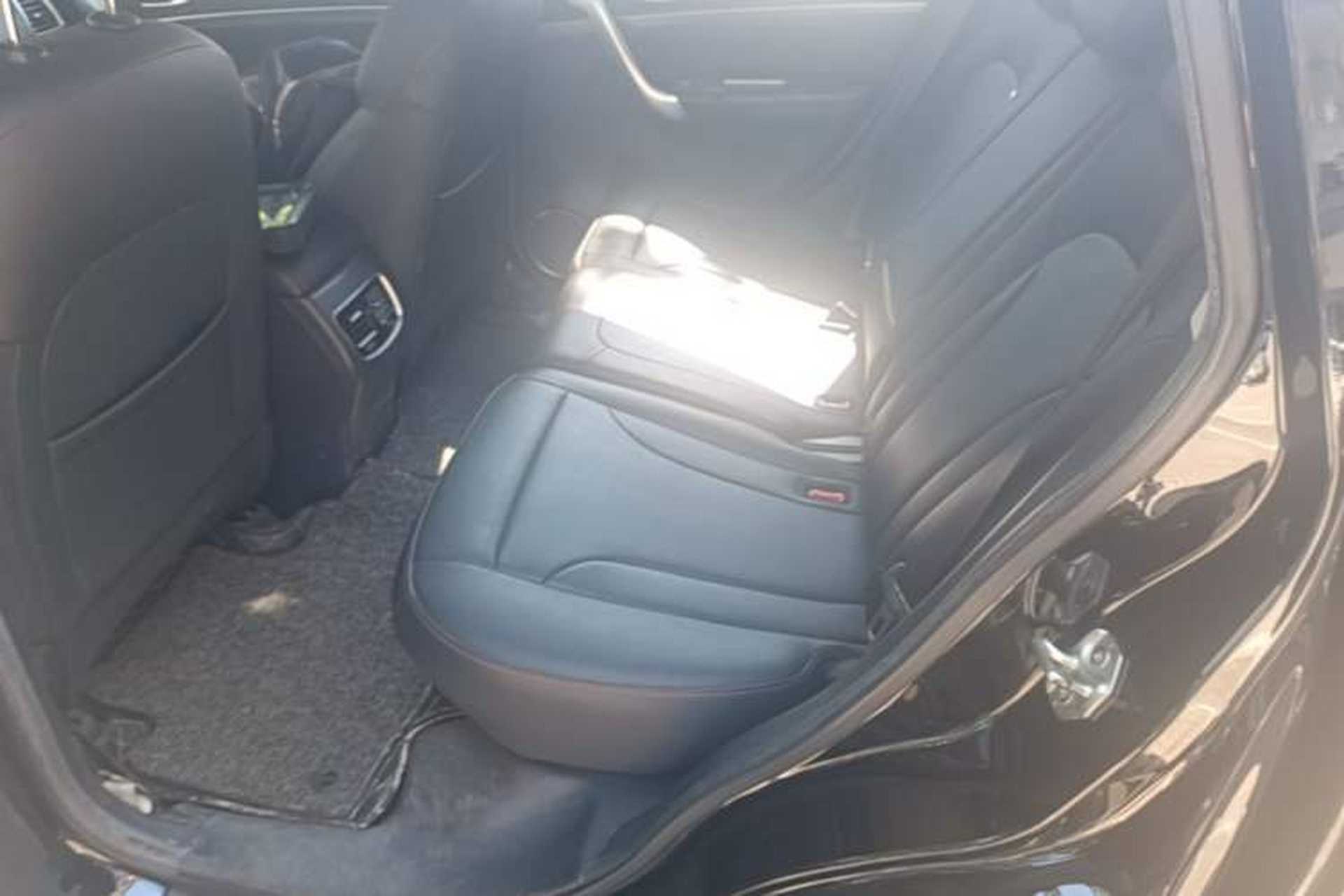 Used Haval M6 2018 1.5T Manual Two-Wheel Drive Elite Model Left Rear Seat