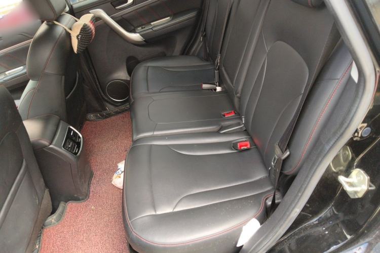 Used Haval M6 2018 1.5T Manual Two-Wheel Drive Elite Model Left Rear Seat
