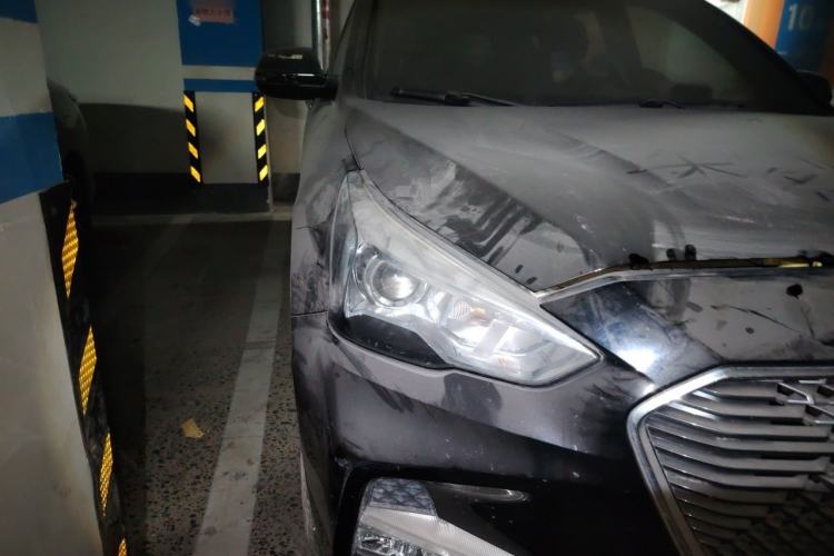 Used Haval M6 2018 1.5T Manual Two-Wheel Drive Elite Model Right Front Headlight