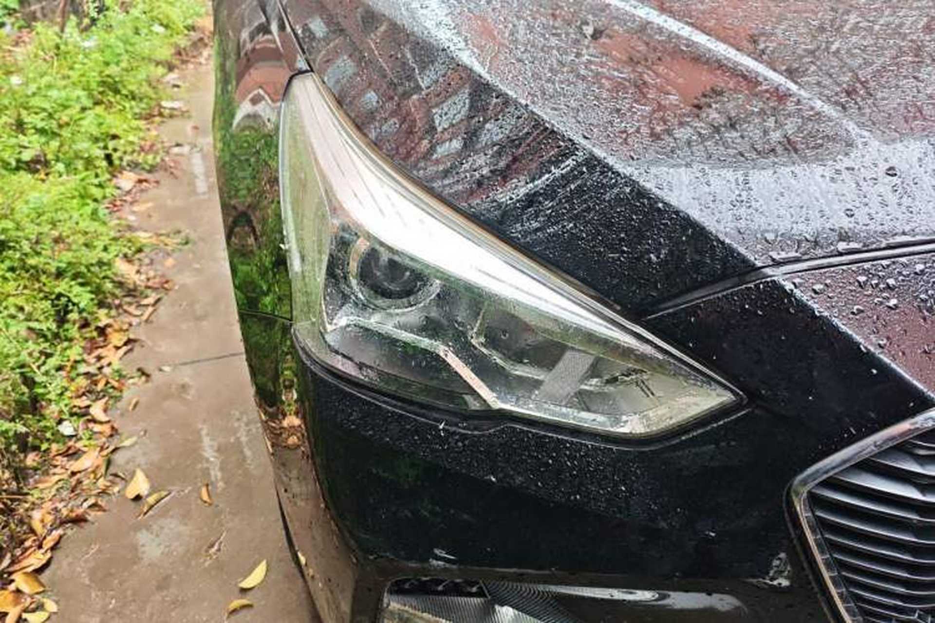 Used Haval M6 2018 Revised Version 1.5T DCT Two-Wheel Drive Elite Edition Right Front Headlight