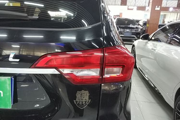 Used Haval M6 2018 1.5T DCT Two-Wheel Drive Elite Model Right Rear Taillight
