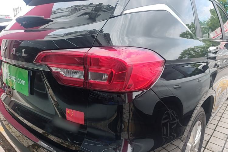 Used Haval M6 2018 Revised Version 1.5T DCT Two-Wheel Drive Elite Edition Right Rear Taillight