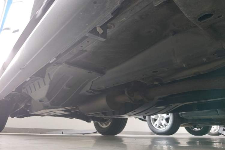 Used Haval M6 2018 1.5T DCT Two-Wheel Drive Elite Model Right Side Sill