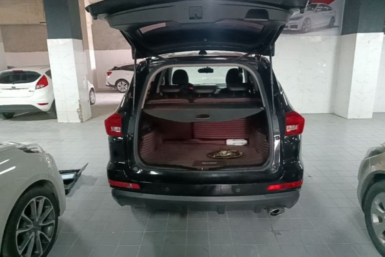 Used Haval M6 2018 1.5T DCT Two-Wheel Drive Elite Model Trunk