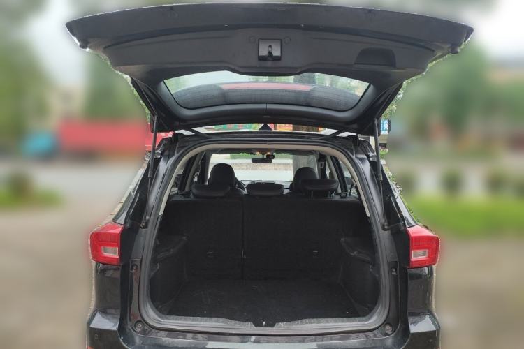 Used Haval M6 2018 1.5T Manual Two-Wheel Drive Elite Model Trunk