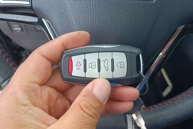 Used Haval M6 2018 Revised Version 1.5T DCT Two-Wheel Drive Elite Edition Vehicle Key