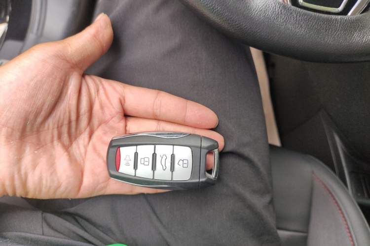 Used Haval M6 2018 Revised Version 1.5T DCT Two-Wheel Drive Elite Edition Vehicle Key