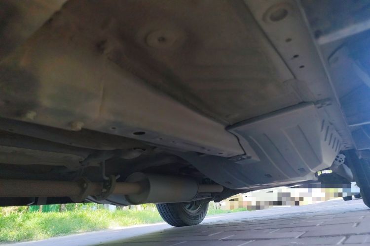Used Haval M6 2018 1.5T DCT Two-Wheel Drive Elite Model Chassis Front Left